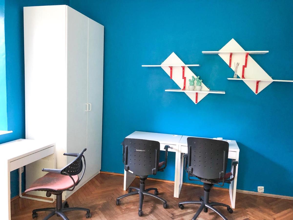 Student-House Kazimierzowska Hostel Варшава Екстериор снимка