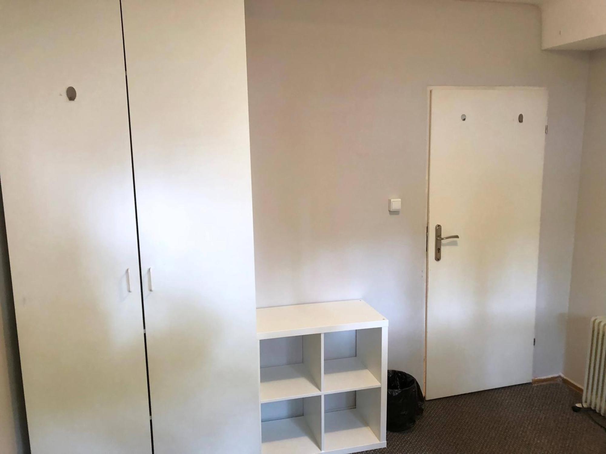 Student-House Kazimierzowska Hostel Варшава Стая снимка