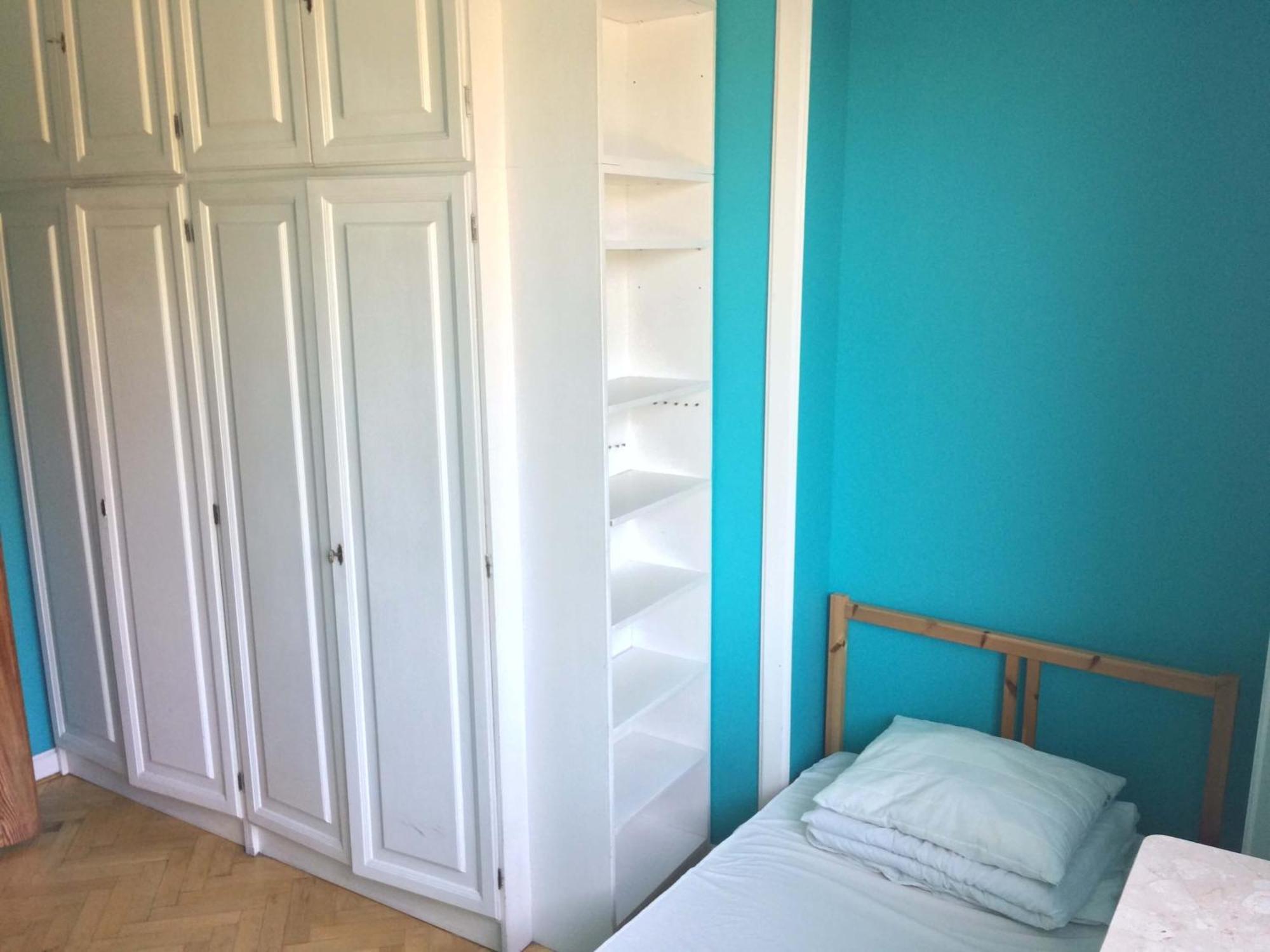 Student-House Kazimierzowska Hostel Варшава Екстериор снимка
