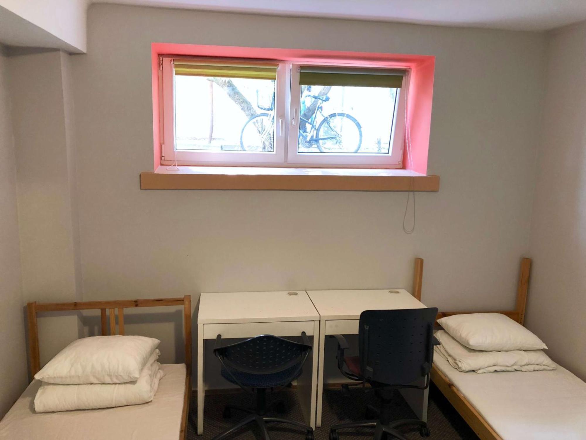 Student-House Kazimierzowska Hostel Варшава Стая снимка