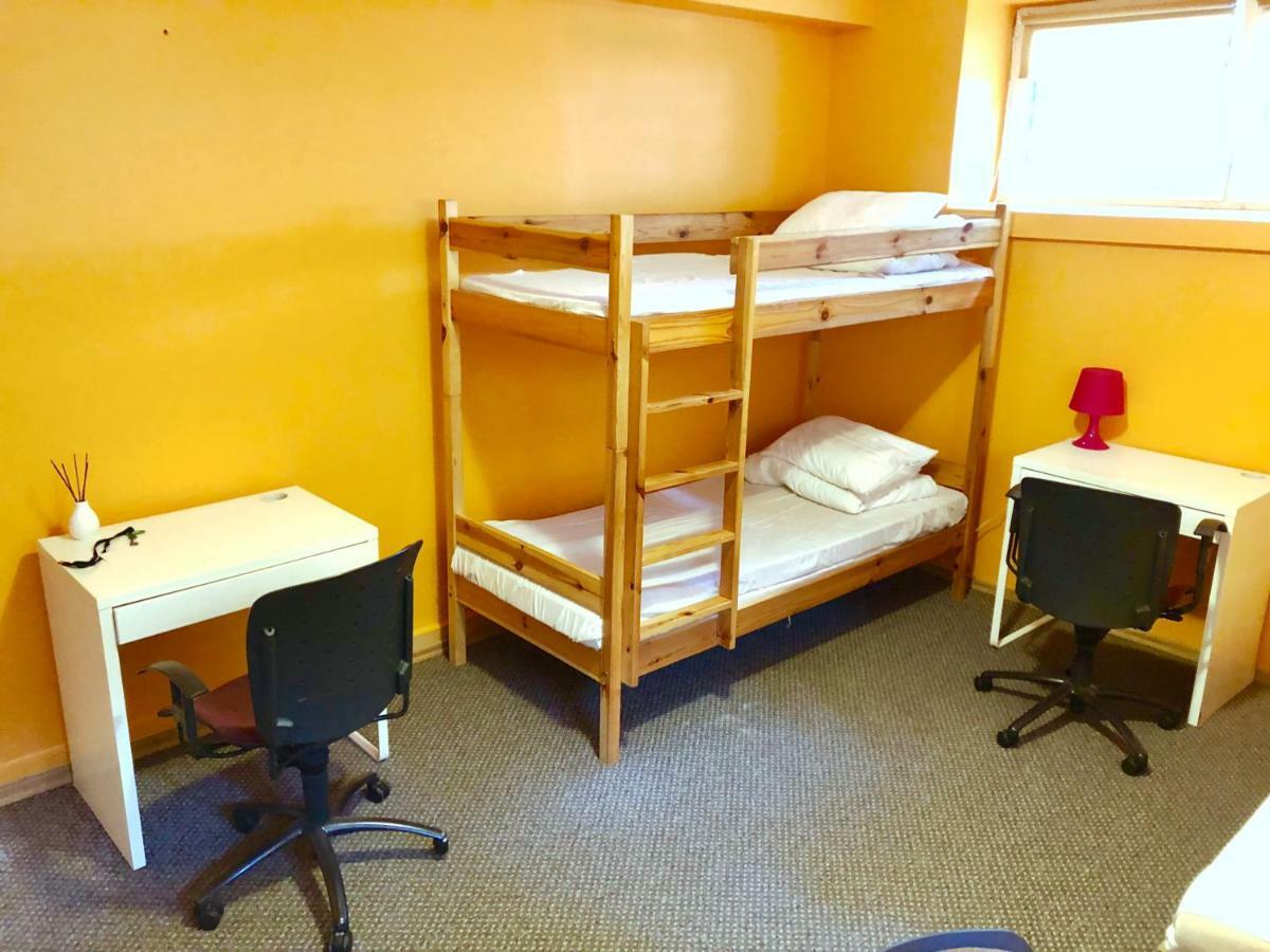Student-House Kazimierzowska Hostel Варшава Екстериор снимка